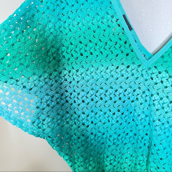 ELIF For Jordan Taylor ombré crochet peacock romper cover up - Picture 3 of 6
